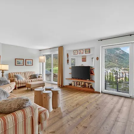 Apartment Casa Elegante, Vista Panoramica, 4 Camere, Chesa Saura
