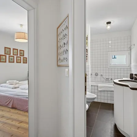 Casa Elegante, Vista Panoramica, 4 Camere, Chesa Saura Apartment