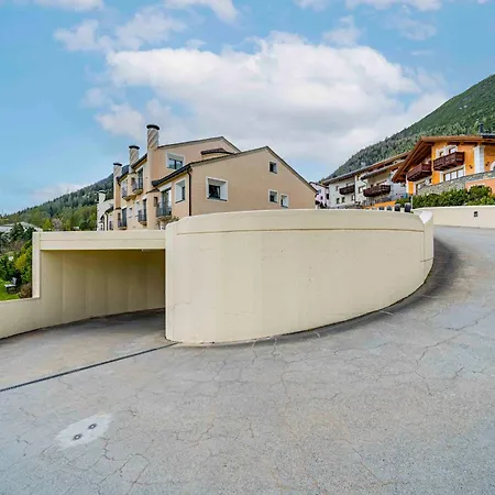 Casa Elegante, Vista Panoramica, 4 Camere, Chesa Saura *